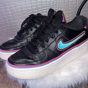 Black Nike AirForce 1